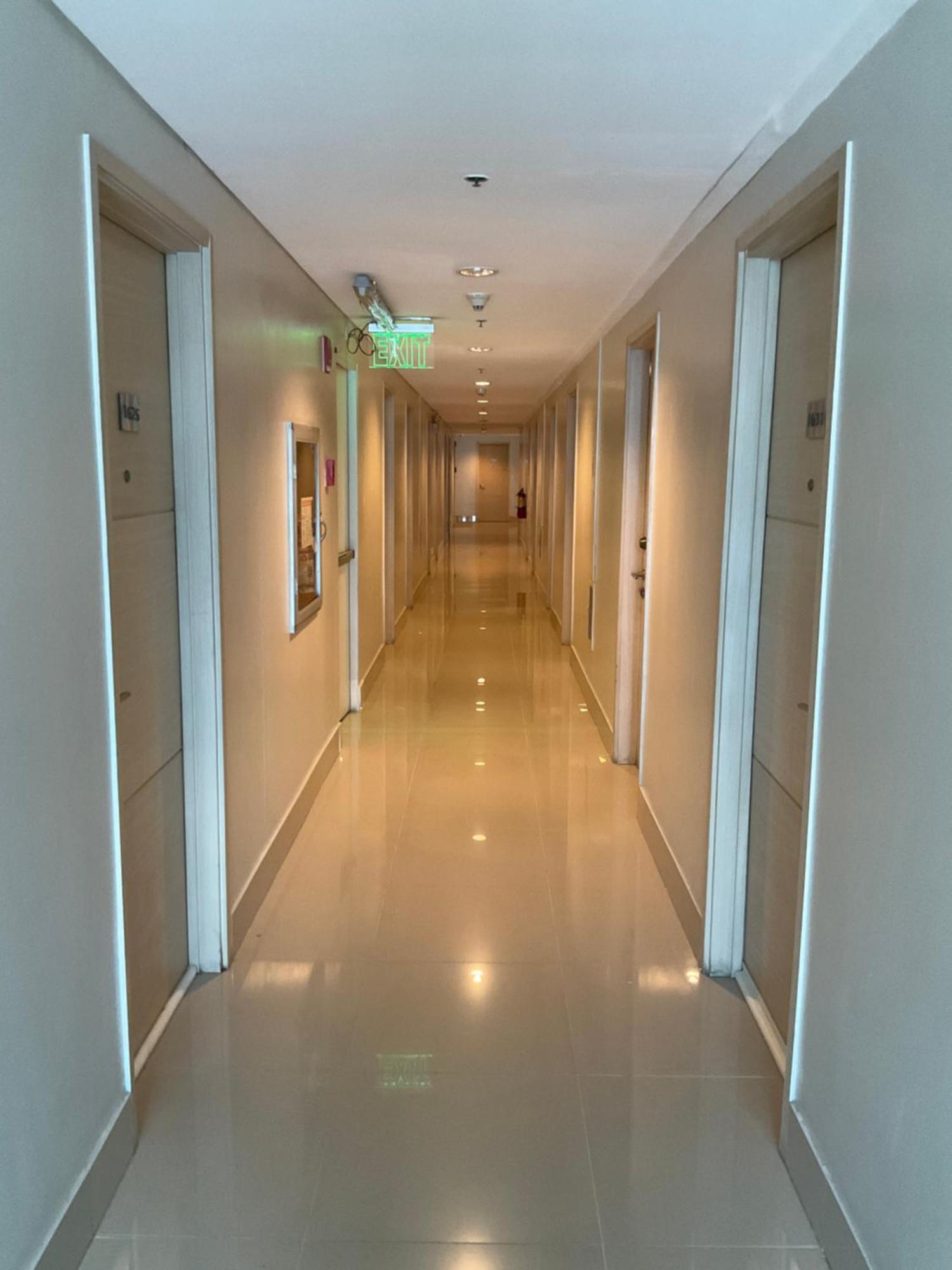 Sea Residences In Pasay Near Mall Of Asia Exterior photo