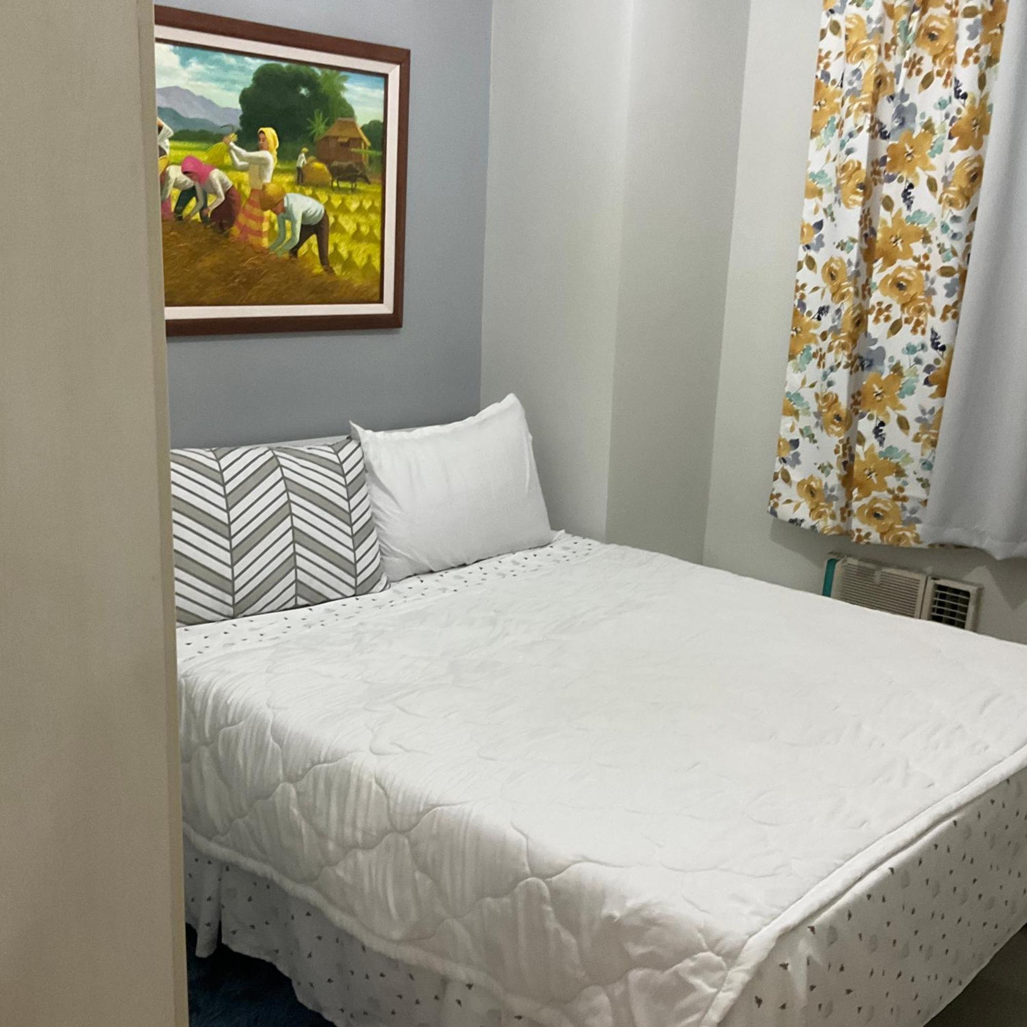 Sea Residences In Pasay Near Mall Of Asia Exterior photo